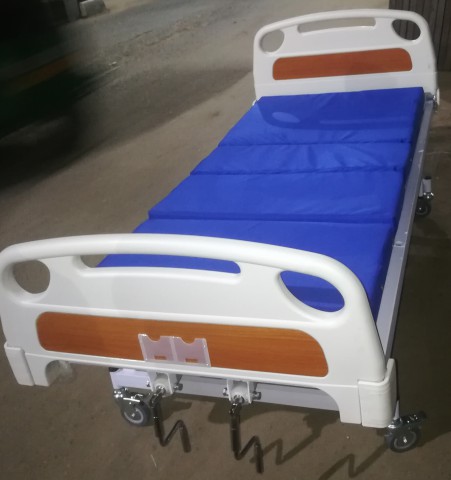 Medical Bed 2 Side Folding Both Side Safety Railing